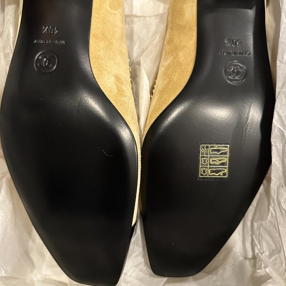 CHANEL 21A Suede Patent Cap Toe Chain Trim CC Loafers Flat Shoes - Picture 14 of 16